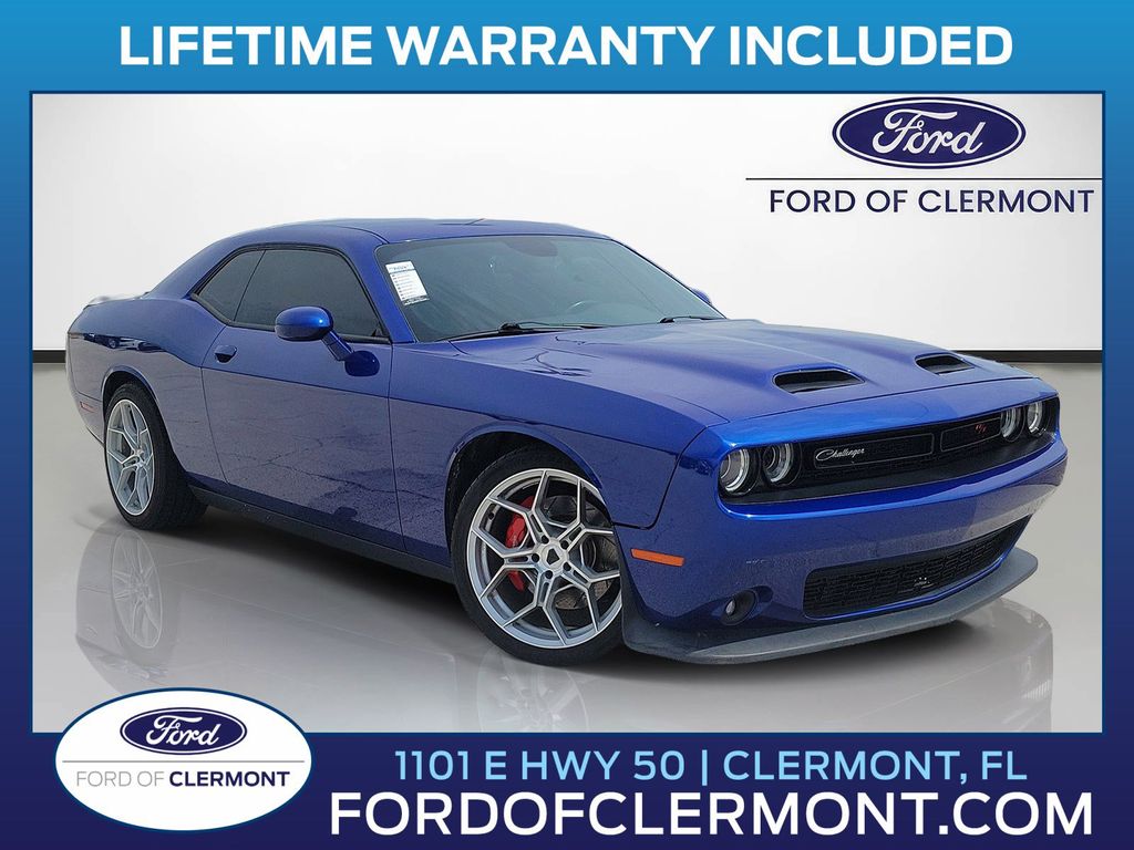 Indigo Blue 2022 Dodge Challenger Coupe Rear-Wheel Drive 8-Speed Automatic
