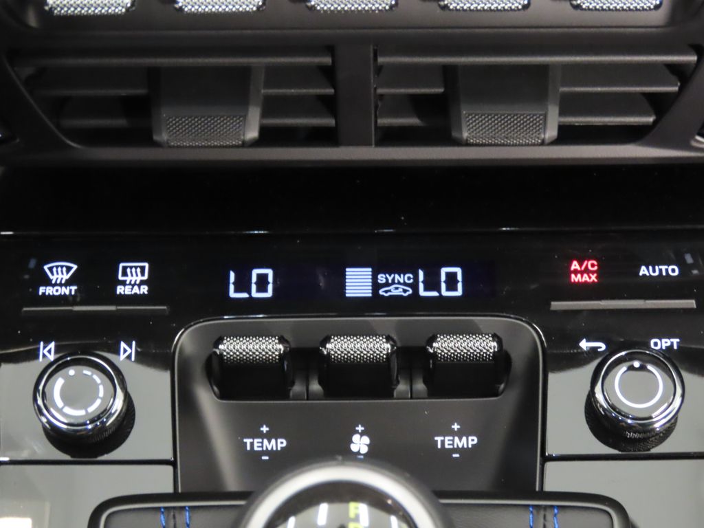 Thumbnail: 2026 Porsche 911 - 27