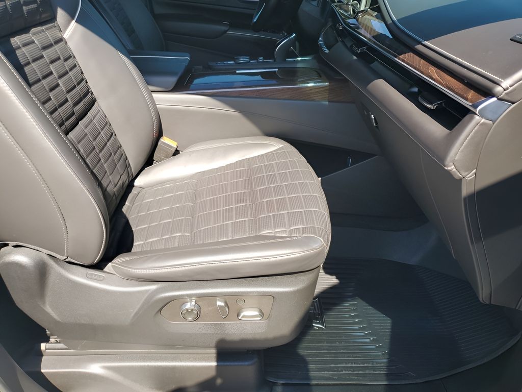 Used Car 2022 Cadillac Escalade  Sport Platinum For Sale Under $80,000 In Austin, Texas