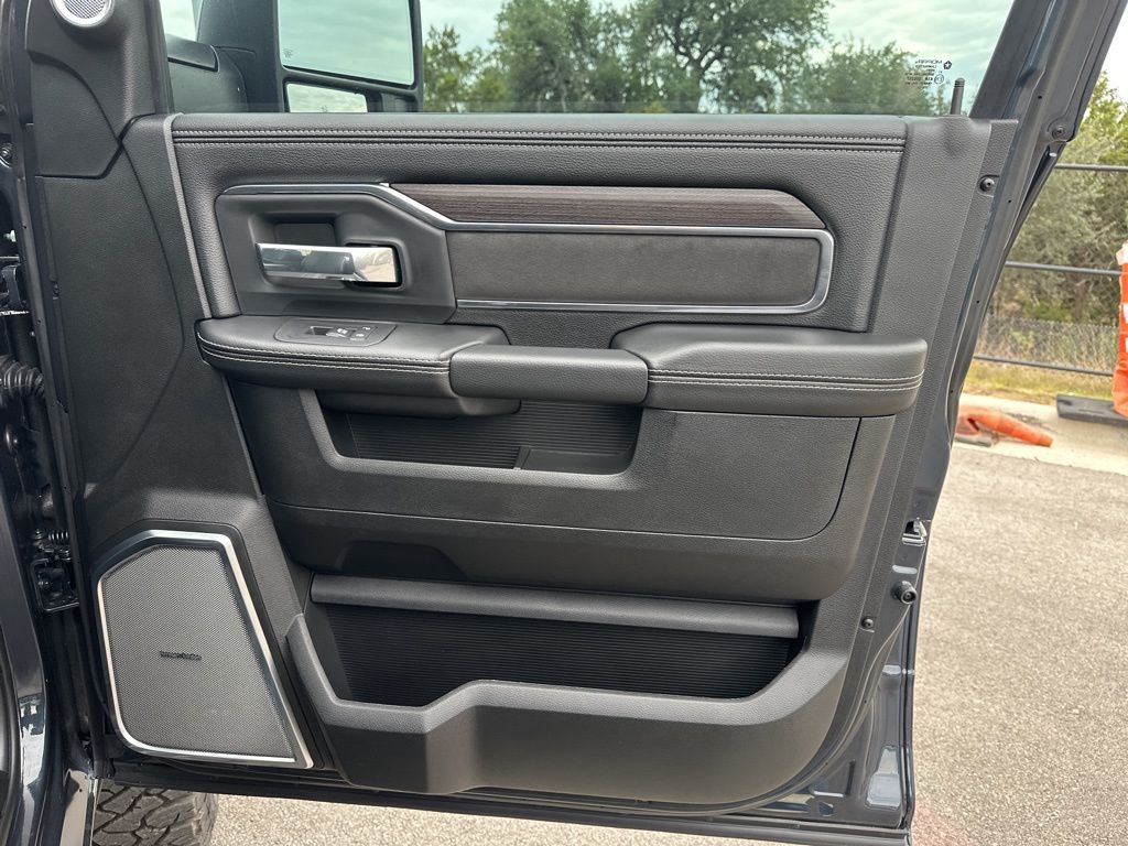 New Car 2025 Ram 2500  Laramie For Sale Under $90,000 In Austin, Texas