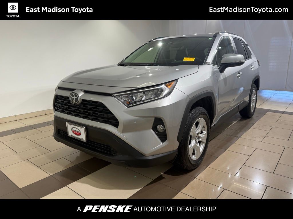 Thumbnail: 2019 Toyota RAV4 - 1