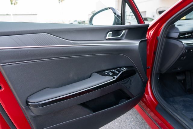 2026 Kia K5 GT-Line - Photo 11
