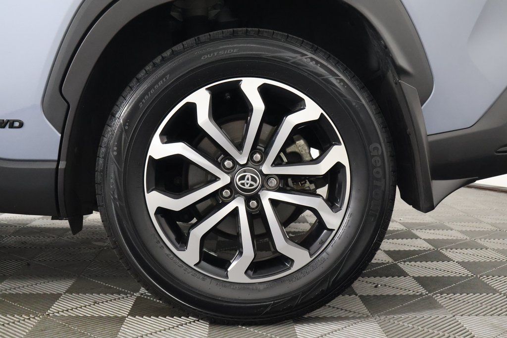 Thumbnail: 2024 Toyota Corolla Cross - 16