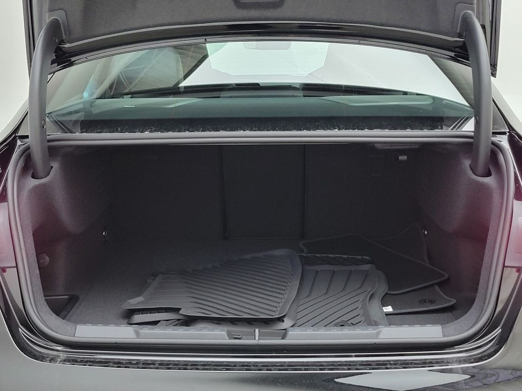 Thumbnail: 2026 Audi RS 3 - 9