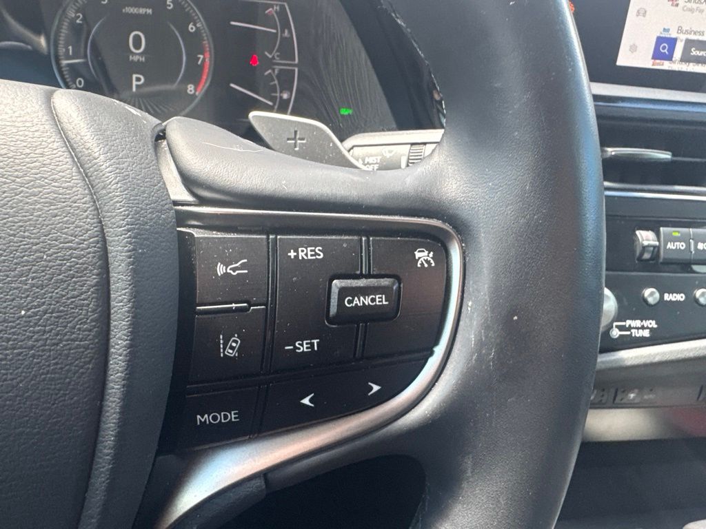 Used 2025 Silver Lexus 350 image 21