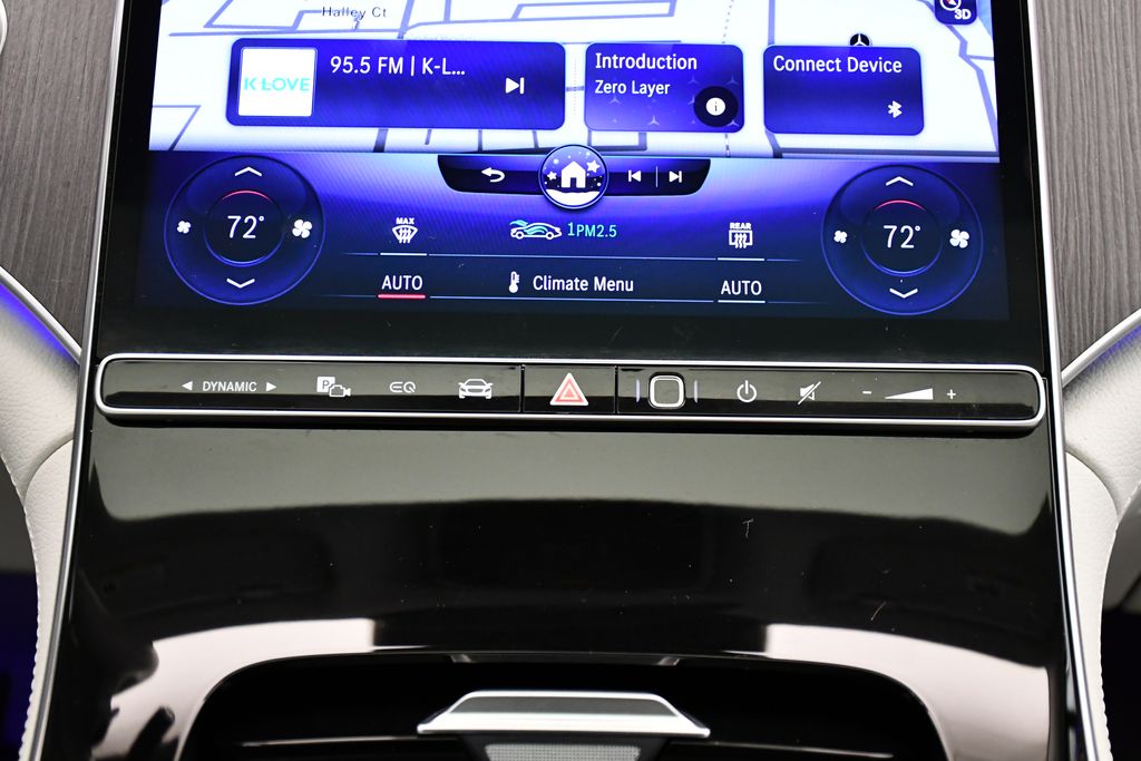 Thumbnail: 2023 Mercedes-Benz EQS - 28