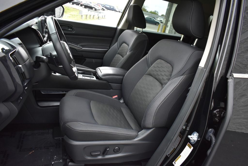 2024 Super Black Nissan Pathfinder SV FWD SUV