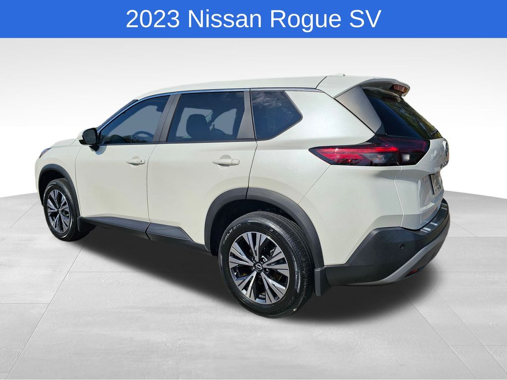 2023 Nissan Rogue SV 5