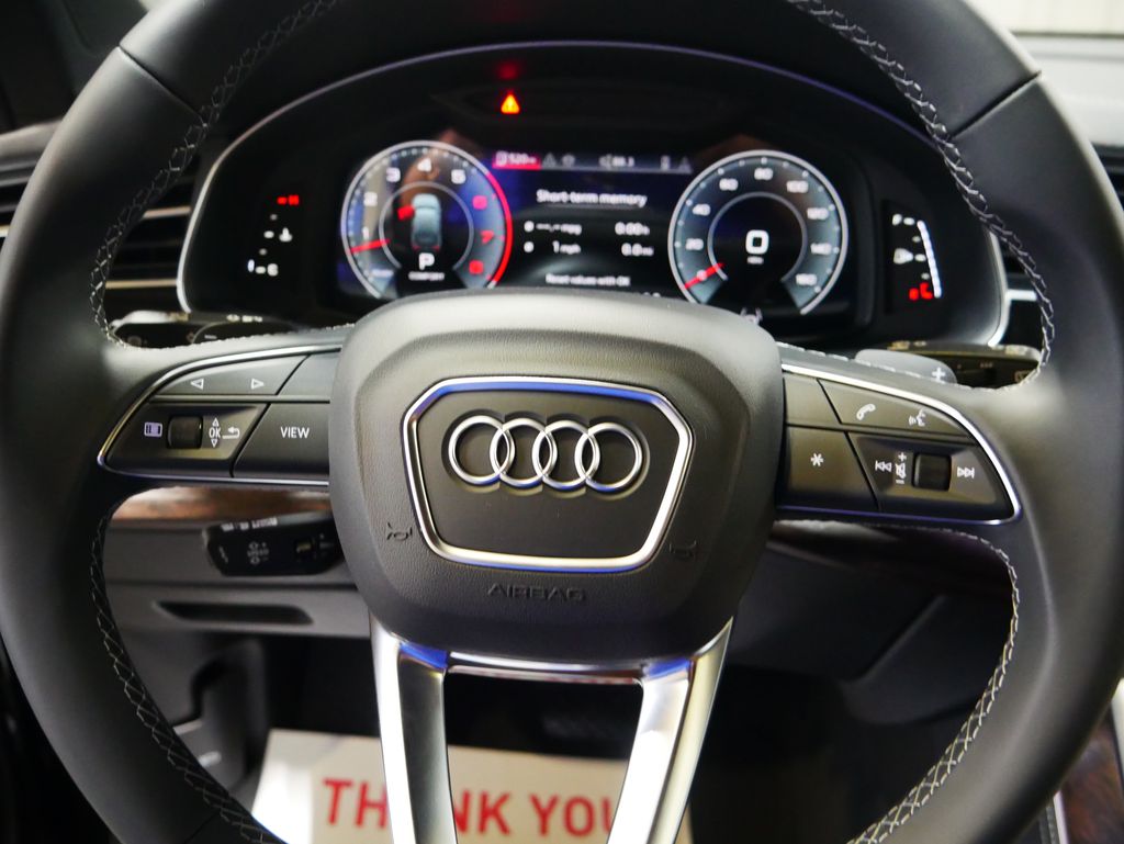 Thumbnail: 2026 Audi Q7 - 28