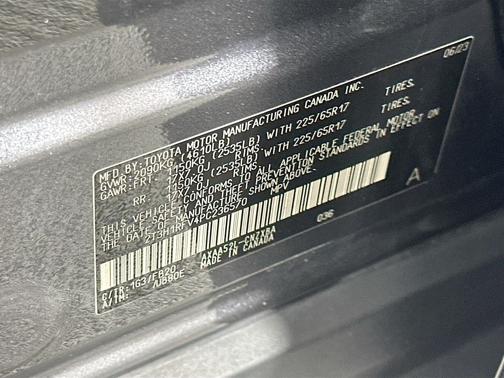 Thumbnail: 2023 Toyota RAV4 - 32