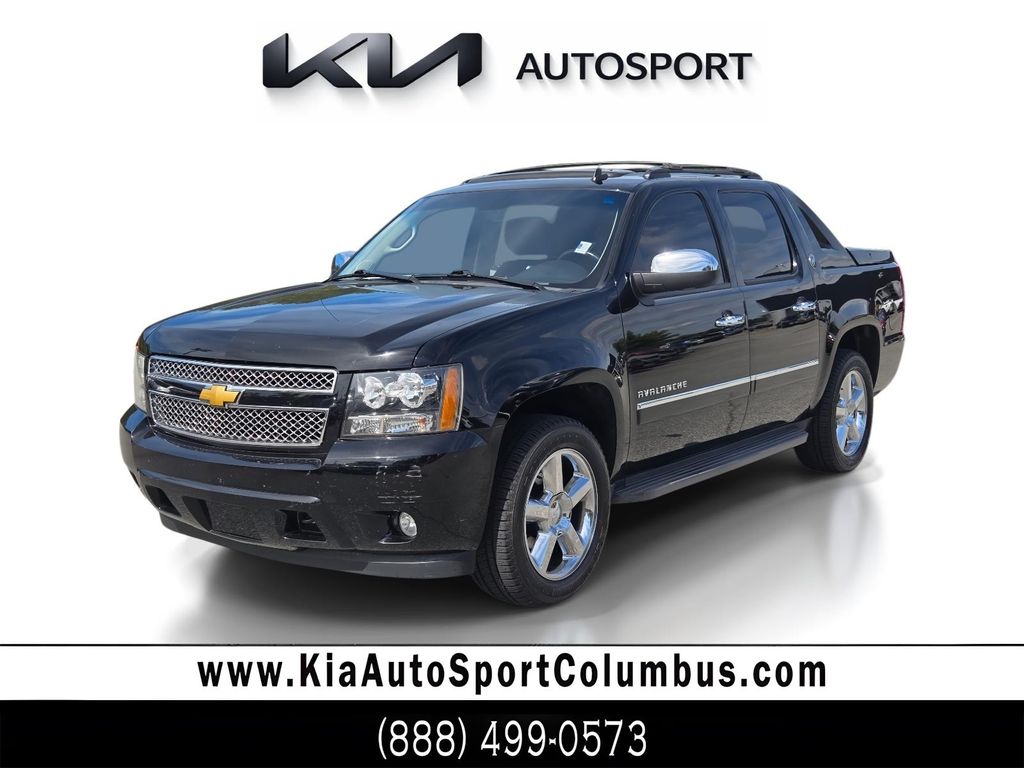 Black 2013 Chevrolet Avalanche LTZ Black Diamond Edition 4WD Pickup Truck Four-Wheel Drive 6-Speed Automatic