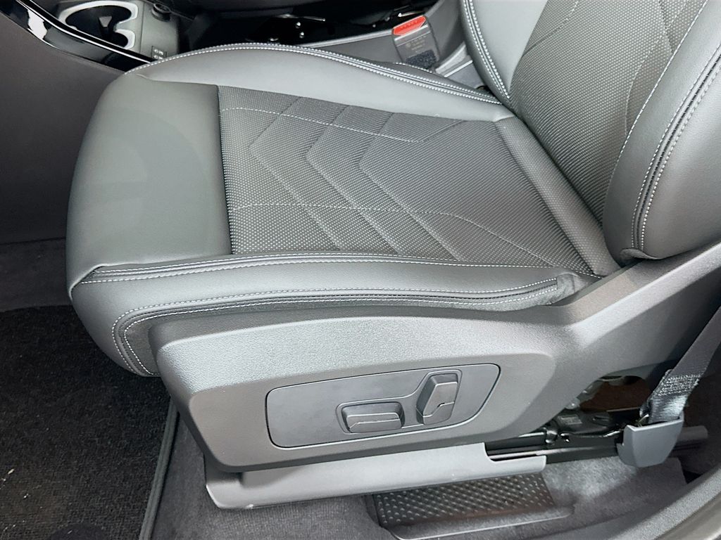 Thumbnail: 2026 BMW X1 - 21