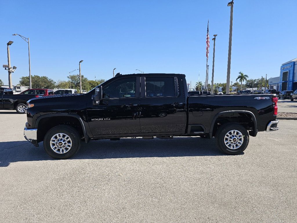 2025 Chevrolet Silverado 2500HD LT 5