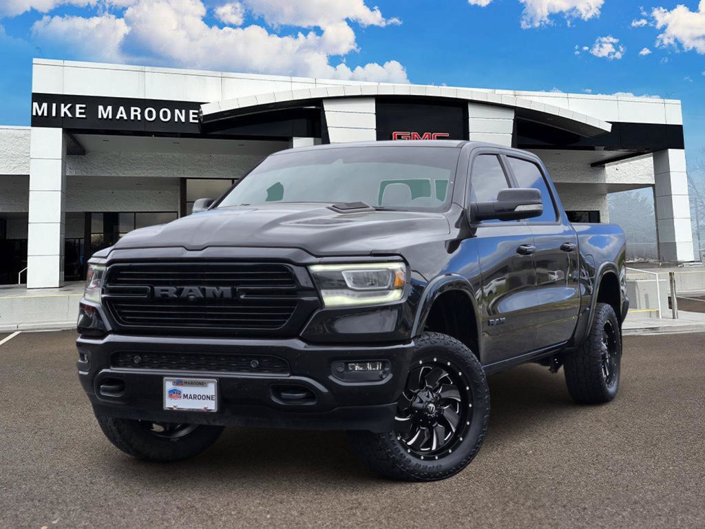 Diamond Black Crystal Pearlcoat 2020 RAM 1500 Pickup Truck Four-Wheel Drive 8-Speed Automatic