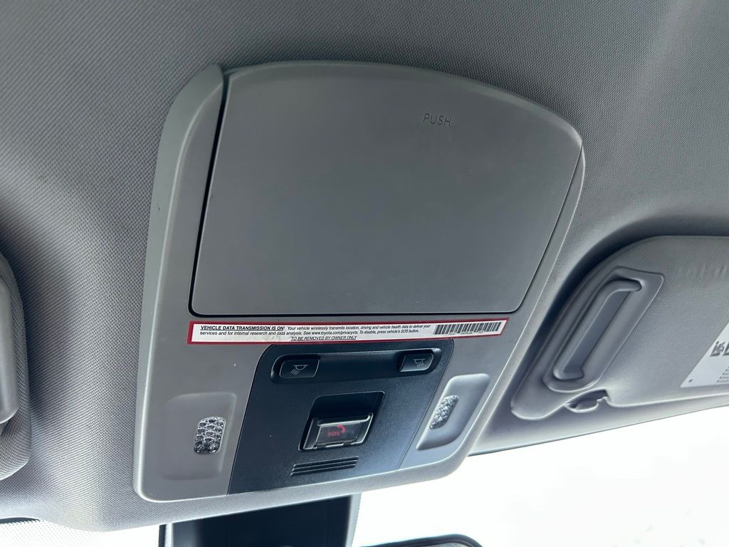 Thumbnail: 2020 Toyota Camry - 27