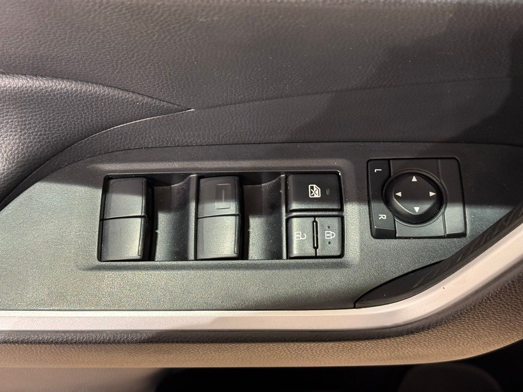 Thumbnail: 2024 Toyota RAV4 - 16