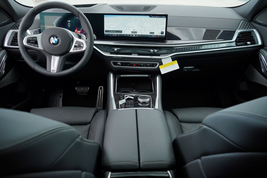 Thumbnail: 2026 BMW X6 - 13