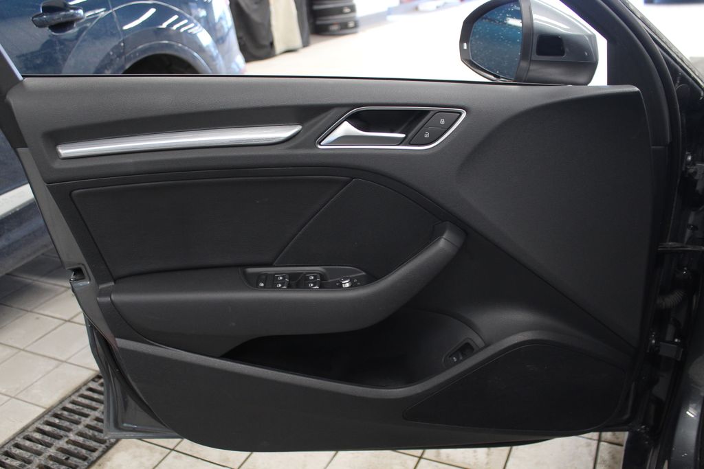 Thumbnail: 2015 Audi A3 - 13