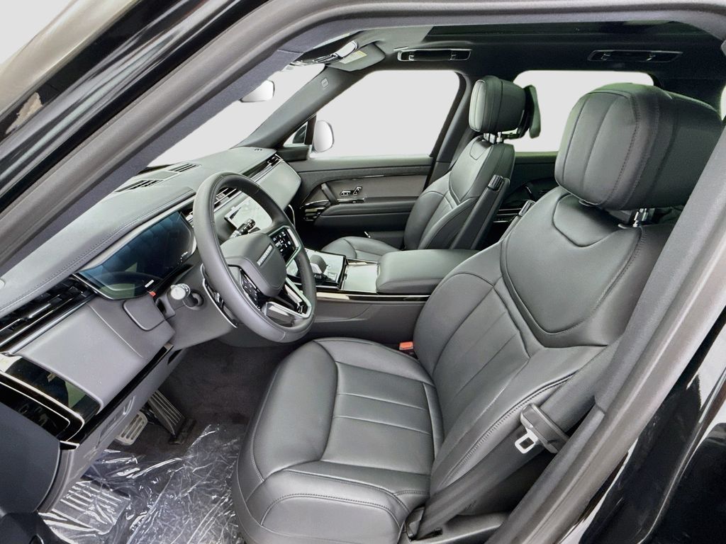 Thumbnail: 2026 Land Rover Range Rover Sport - 19