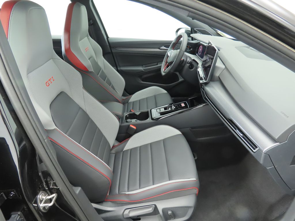 Thumbnail: 2025 Volkswagen Golf - 20