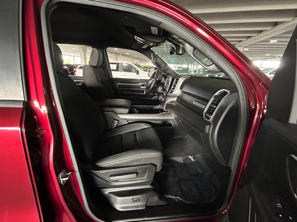 Used 2022 Delmonico Red Pearlcoat Ram Big Horn/Lone Star image 33