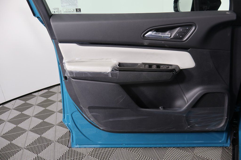 Thumbnail: 2026 Honda Prologue - 7