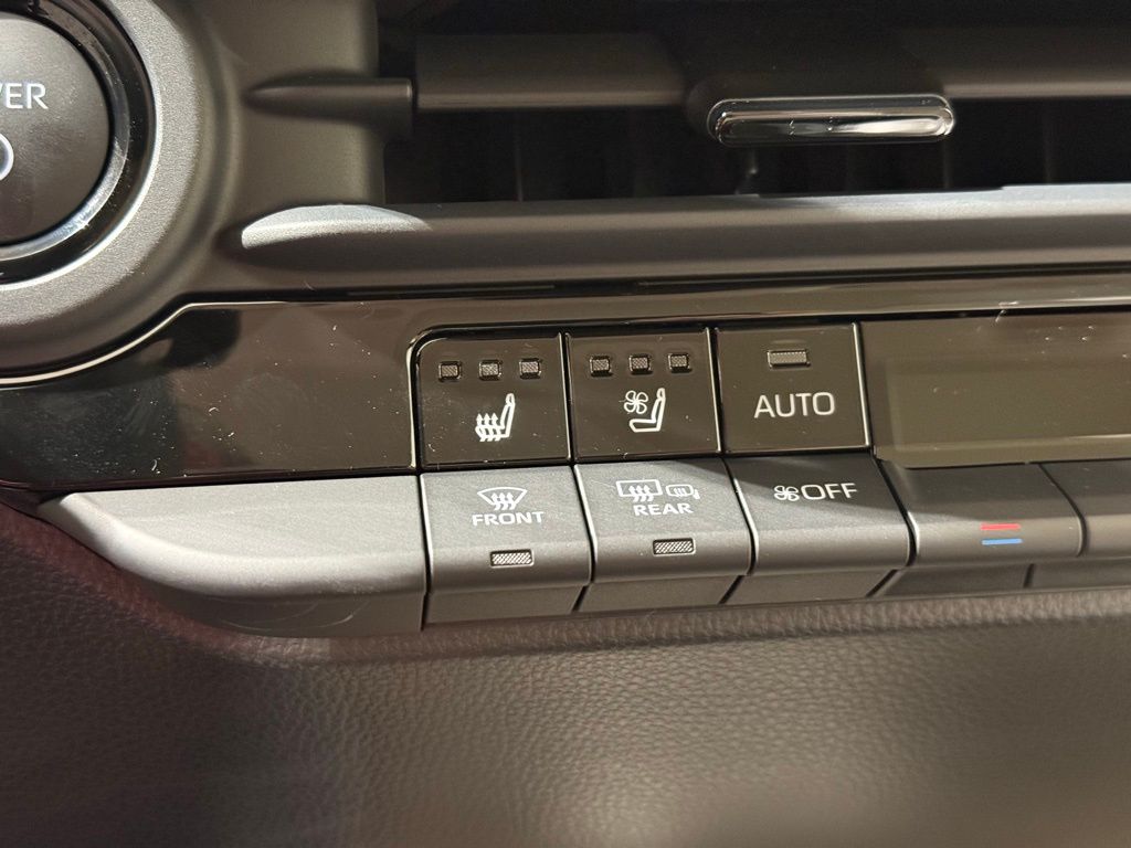 Thumbnail: 2026 Toyota Crown - 29