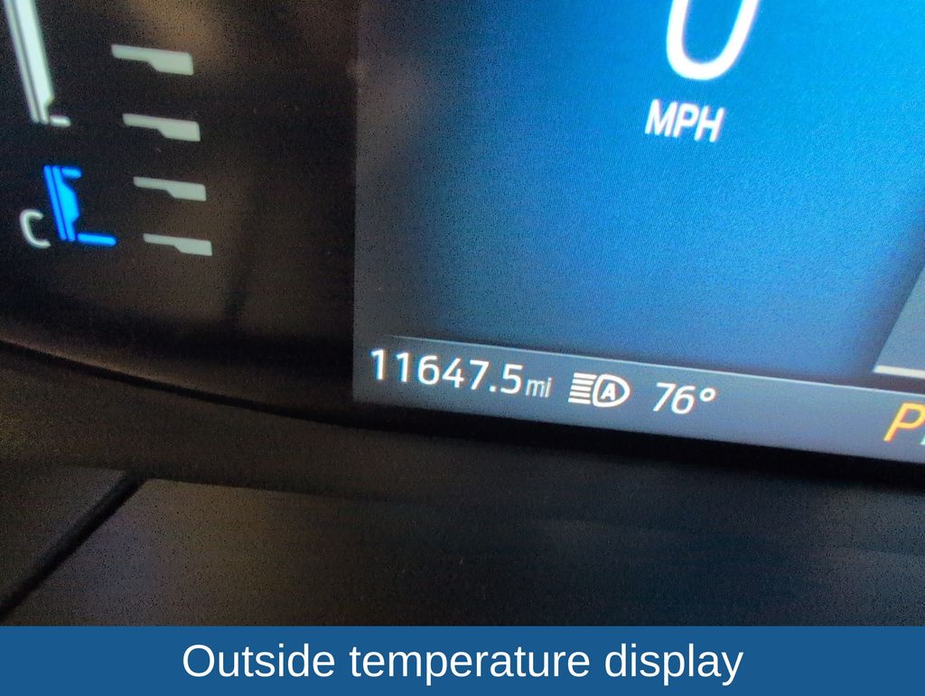 2023 Oxford White Ford Escape Base FWD SUV