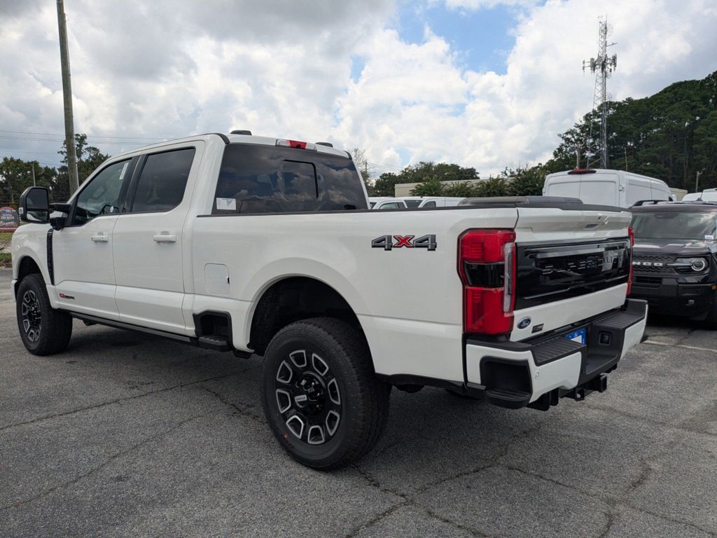 2025 Ford F-250 Super Duty Platinum