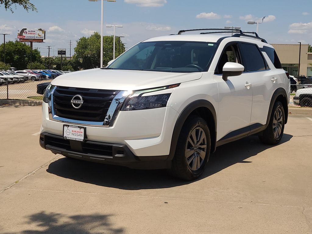 Everest White Pearl Tricoat 2025 Nissan Pathfinder SUV / Crossover All-Wheel Drive 9-Speed Automatic