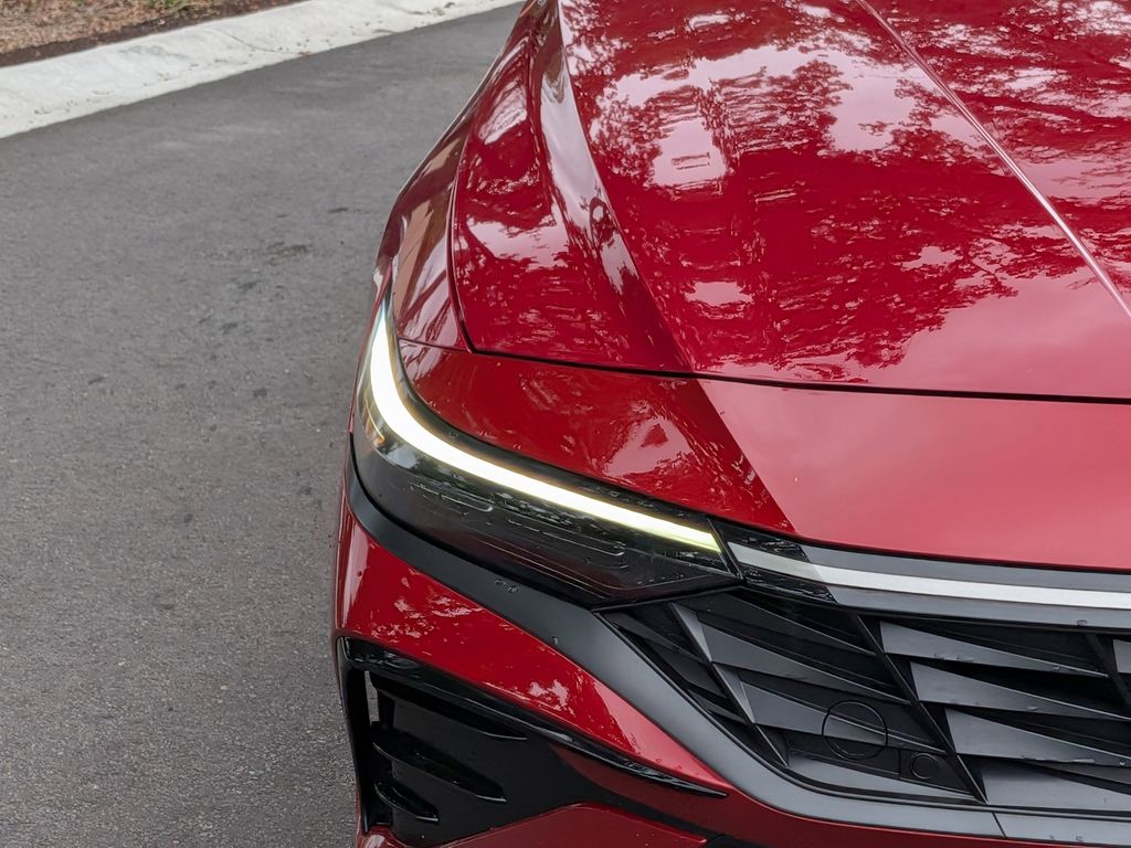 2025 Hyundai Elantra SEL - Photo 9