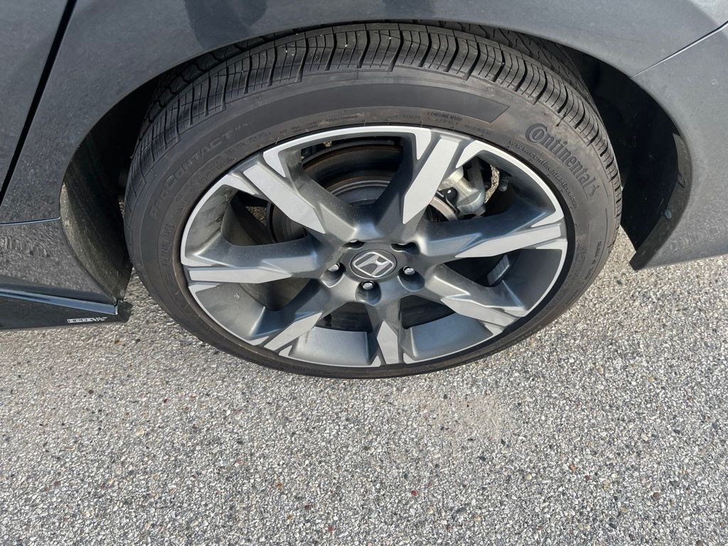 Certified Used 2025 Gray Honda Sport image 14