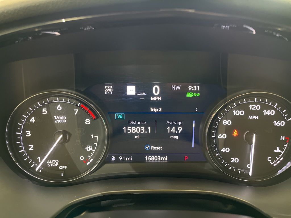 used 2023 Cadillac XT5 car, priced at $39,350