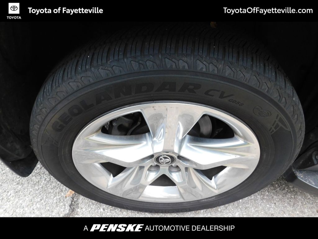 Thumbnail: 2018 Toyota Highlander - 8