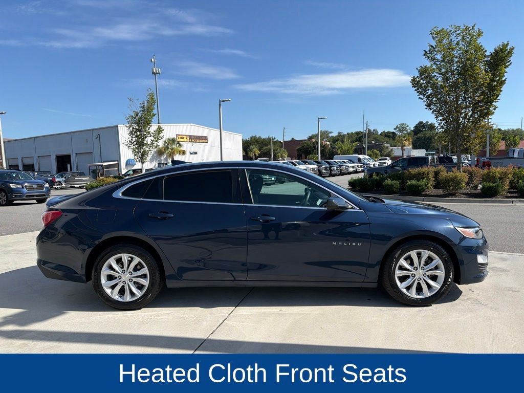 2022 Chevrolet Malibu FWD LT