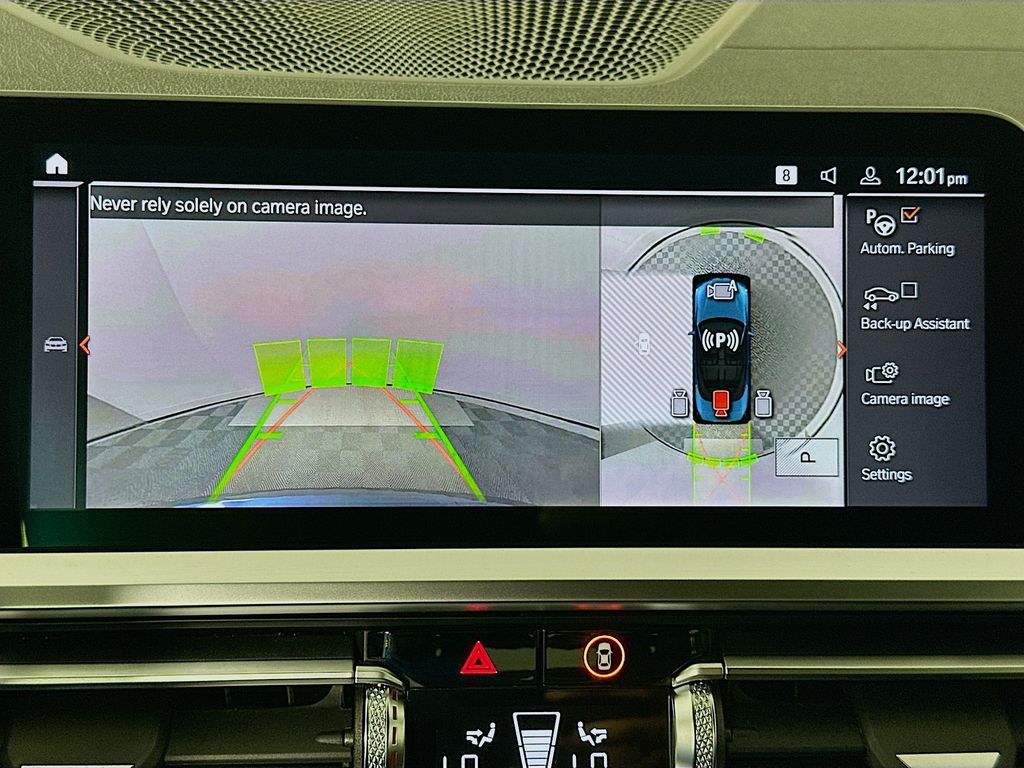 Thumbnail: 2023 BMW 4 Series - 14