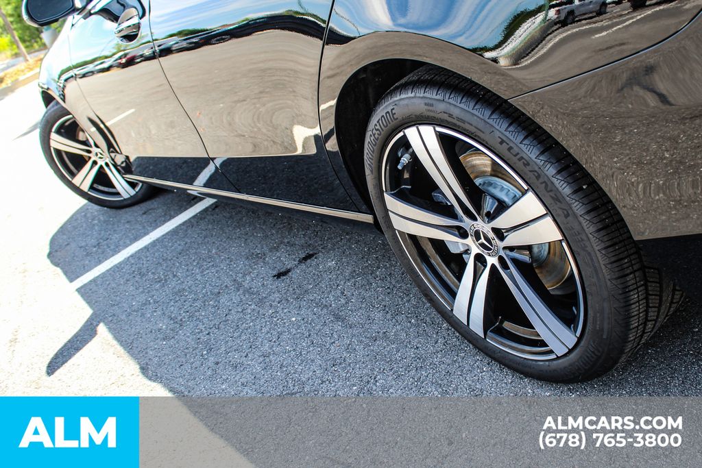 Used 2025 Black Mercedes-Benz C 300 image 13