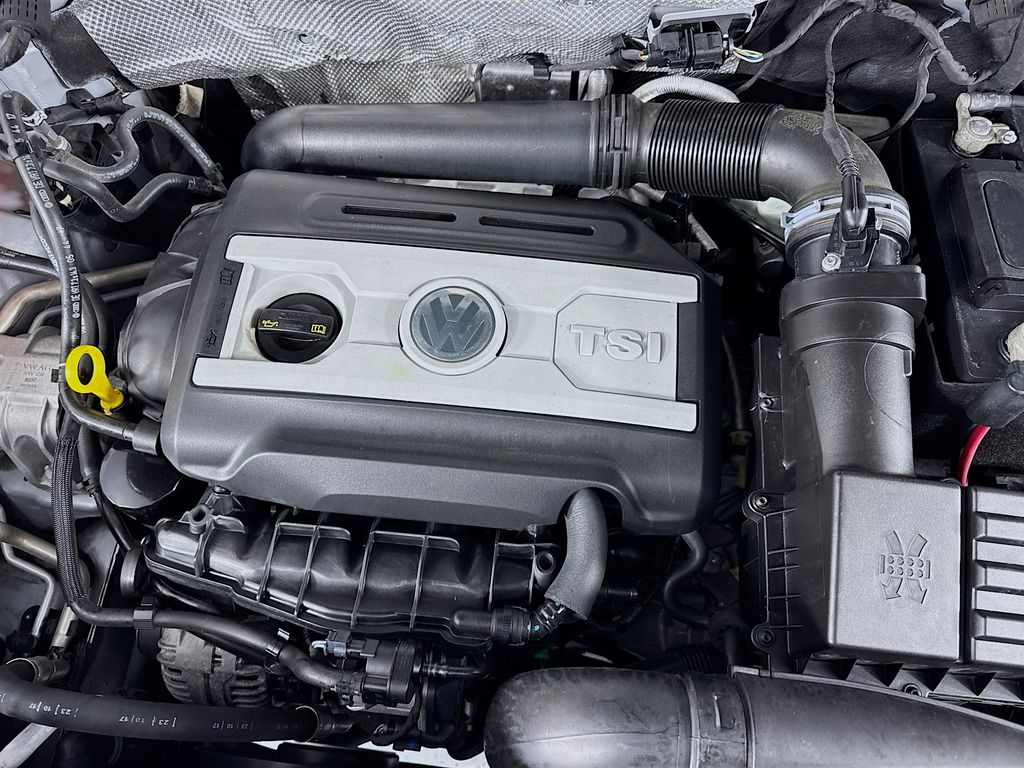 Used Car 2018 Volkswagen Tiguan Limited  2.0t For Sale Under $15,000 In Austin, Texas