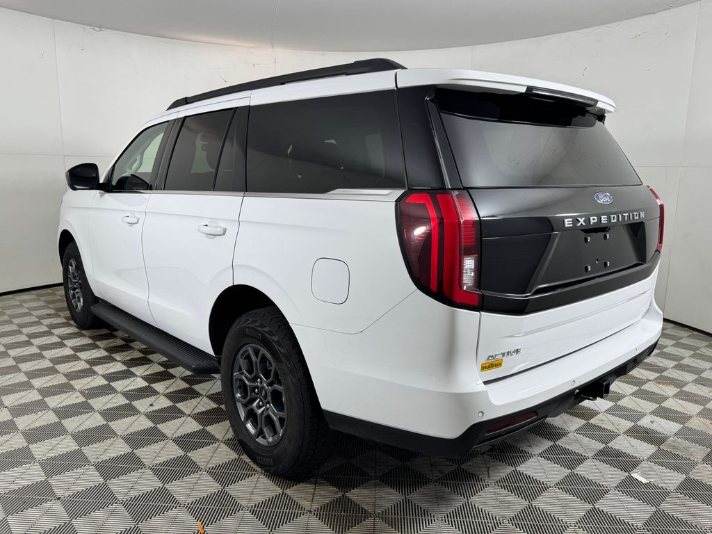Used 2025 White Ford Active image 6