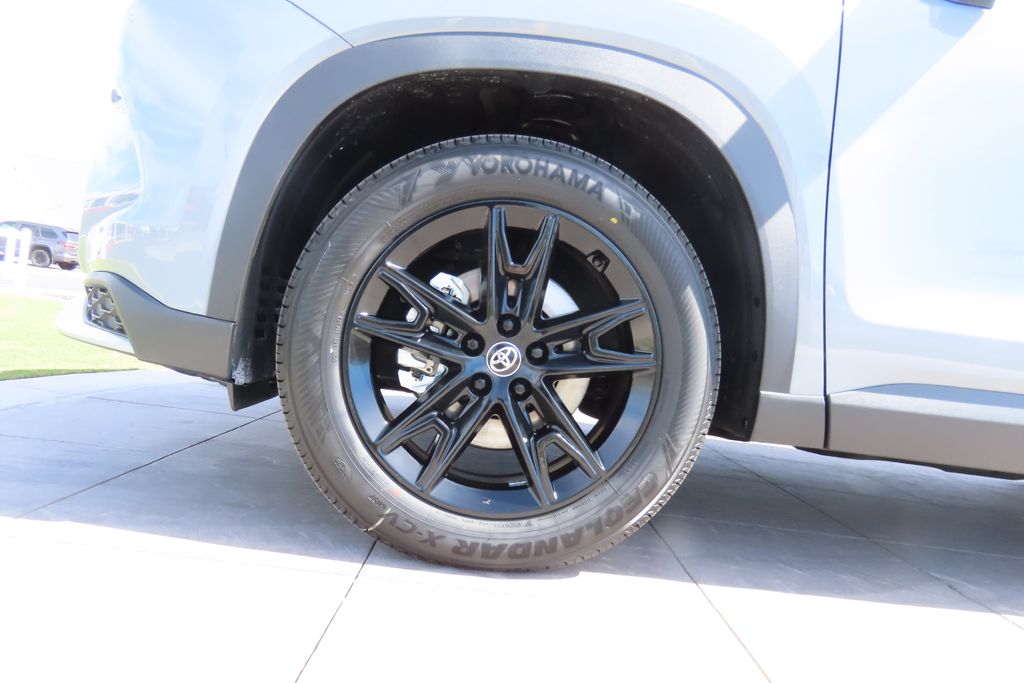 Thumbnail: 2026 Toyota Grand Highlander - 29