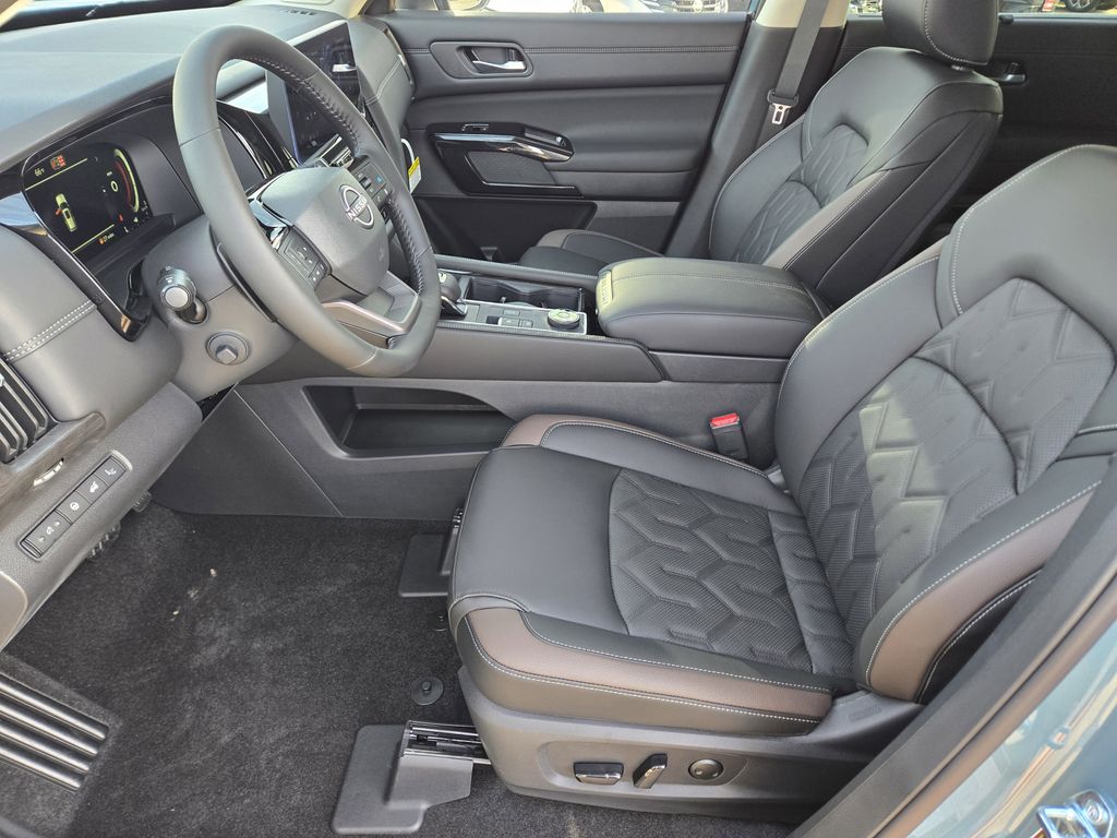 2026 Nissan Pathfinder Platinum Green at Bravo Nissan
