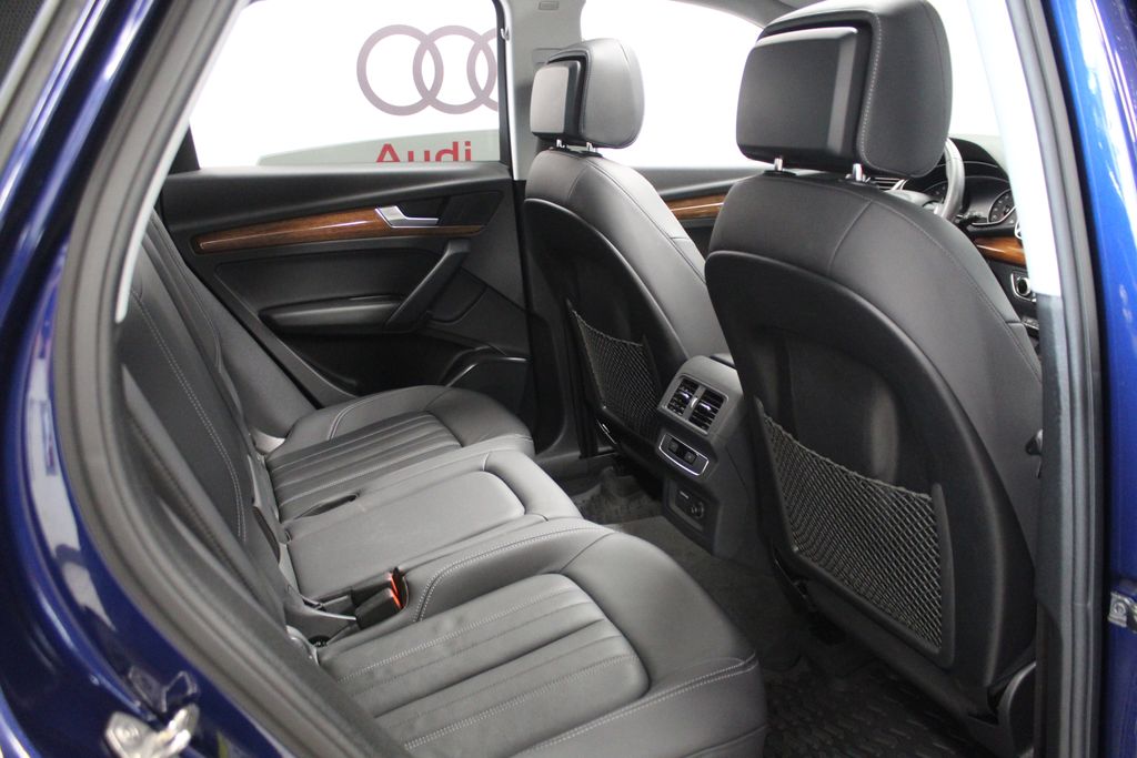 Thumbnail: 2023 Audi Q5 - 28