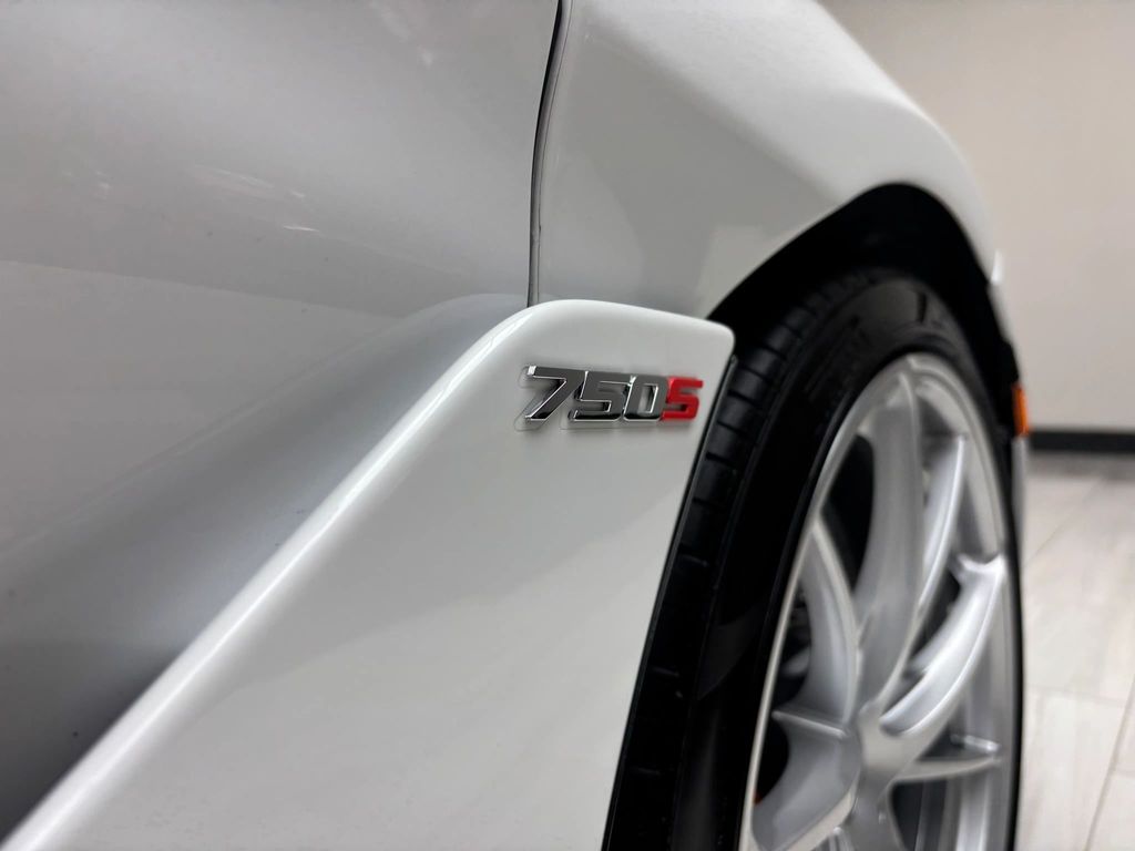 2024 McLaren 750S