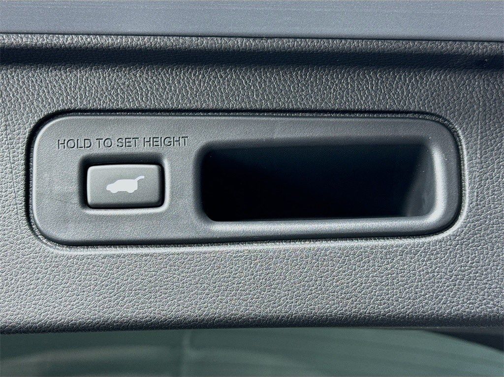 Used Car 2025 Honda Pilot  Touring For Sale Under $50,000 In Austin, Texas