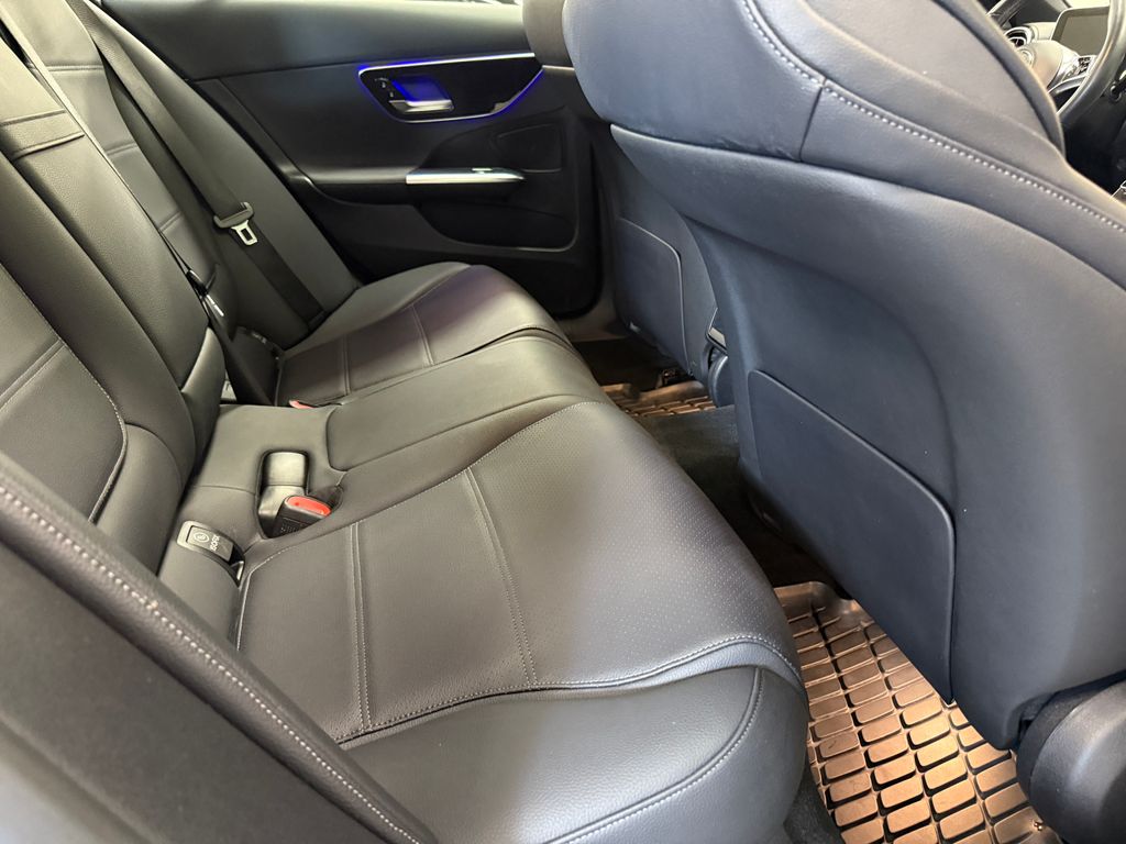 Thumbnail: 2022 Mercedes-Benz C-Class - 19