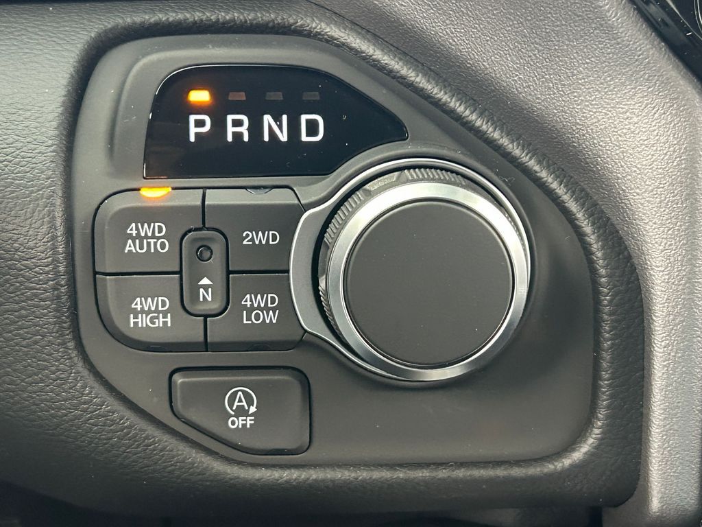 New 2026 Hydro Blue Pearlcoat Ram Big Horn/Lone Star image 18