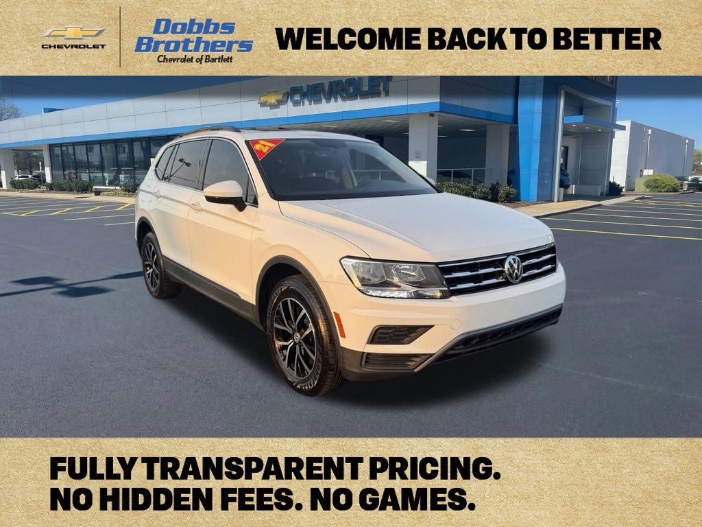 Pure White 2021 Volkswagen Tiguan SUV / Crossover Front-Wheel Drive 8-Speed Automatic