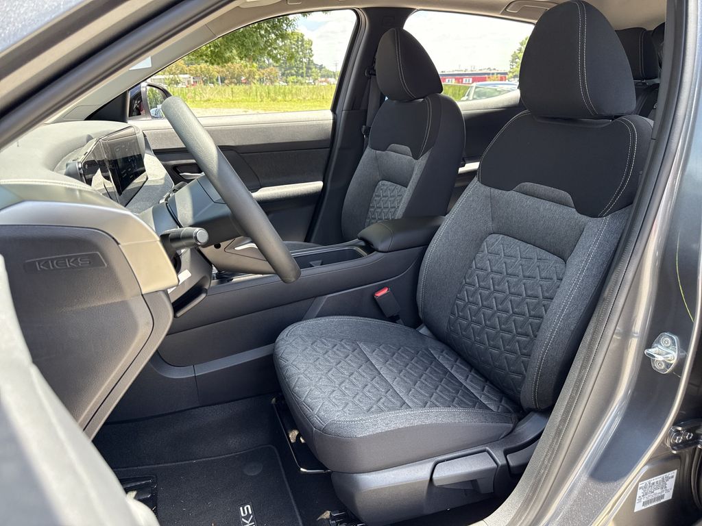 New 2026 Nissan Kicks SUV