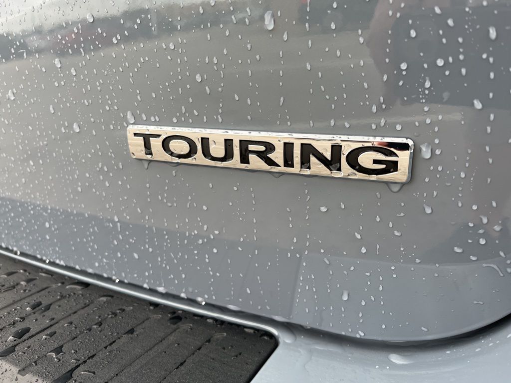 Thumbnail: 2026 Honda Odyssey - 9