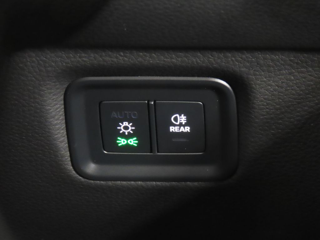 Thumbnail: 2026 Porsche Cayenne - 23